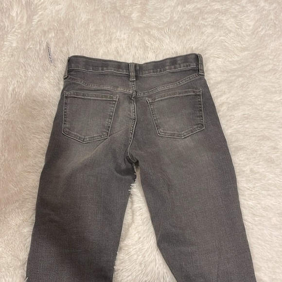 Old Navy High-Waisted O.G. Straight Built-In 360 Stretch Jeans - Picture 6 of 8